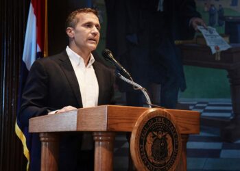 Navy Reluctant to Reinstate Greitens Until Pence Intervened | Political News