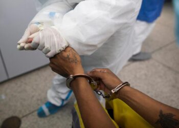 Human Rights Watch: Venezuela Using COVID-19 to Crack Down | World News