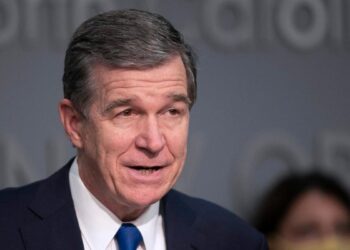 The Latest: NCarolina St Students Go Home Because of Virus | World News