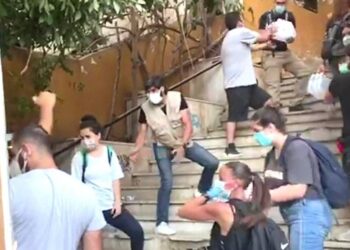 Beirut explosion: Angry residents rage at leaders after blast