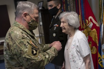 Former Army nurse, 100, recalls World War II experiences | Article
