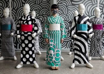 Coronavirus Crisis Threatens to Unravel Japanese Artist’s Kimono Ambitions | World News