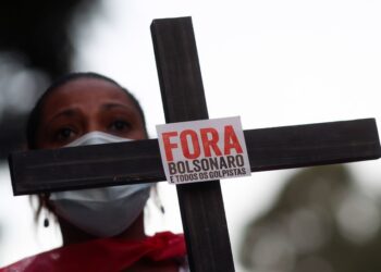 Brazilian Billionaire Lemann Leads Initiative to Build COVID-19 Vaccine Factory | World News