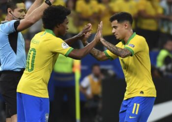 Transfer news LIVE: Sancho to Man United latest, Arsenal to sign Willian AND Coutinho, Benrahma to Tottenham
