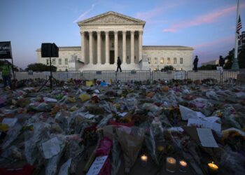 Furious Democrats consider total war if McConnell jams through Supreme Court pick