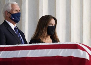 Coronavirus USA live updates: cases, deaths and stimulus checks, latest news