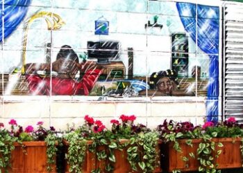 A pathfinder on the remote learning frontier – UB Now: News and views for UB faculty and staff