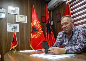 EU police searching office of Kosovo war veterans group