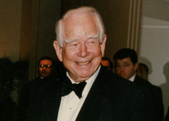 Sequim graduate, former CEO of PepsiCo, dies at 99