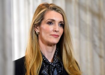 Kelly Loeffler bill would bar transgender girls from girls sports