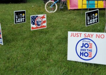 ‘Inappropriate’ presidential political signs emerge in Waukesha County