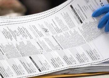 Judge extends Wisconsin absentee cutoff 6 days post election | Govt-and-politics