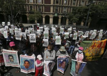 Parents of missing Mexico students want answers 6 years on | World News