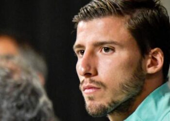 Ruben Dias: Manchester City agree £65m deal for Benfica defender