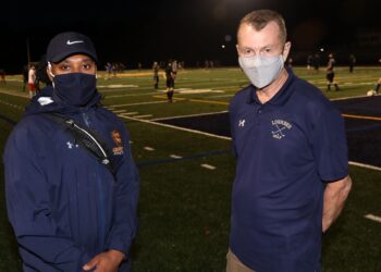 School sports returns from COVID break; How trainers maintain safety