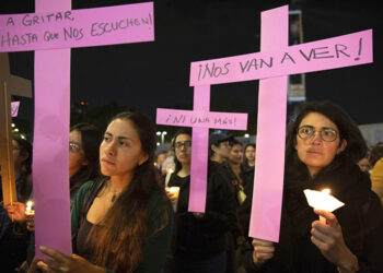 Objects of resistance: Protesting the feminicide of girls and women at the border