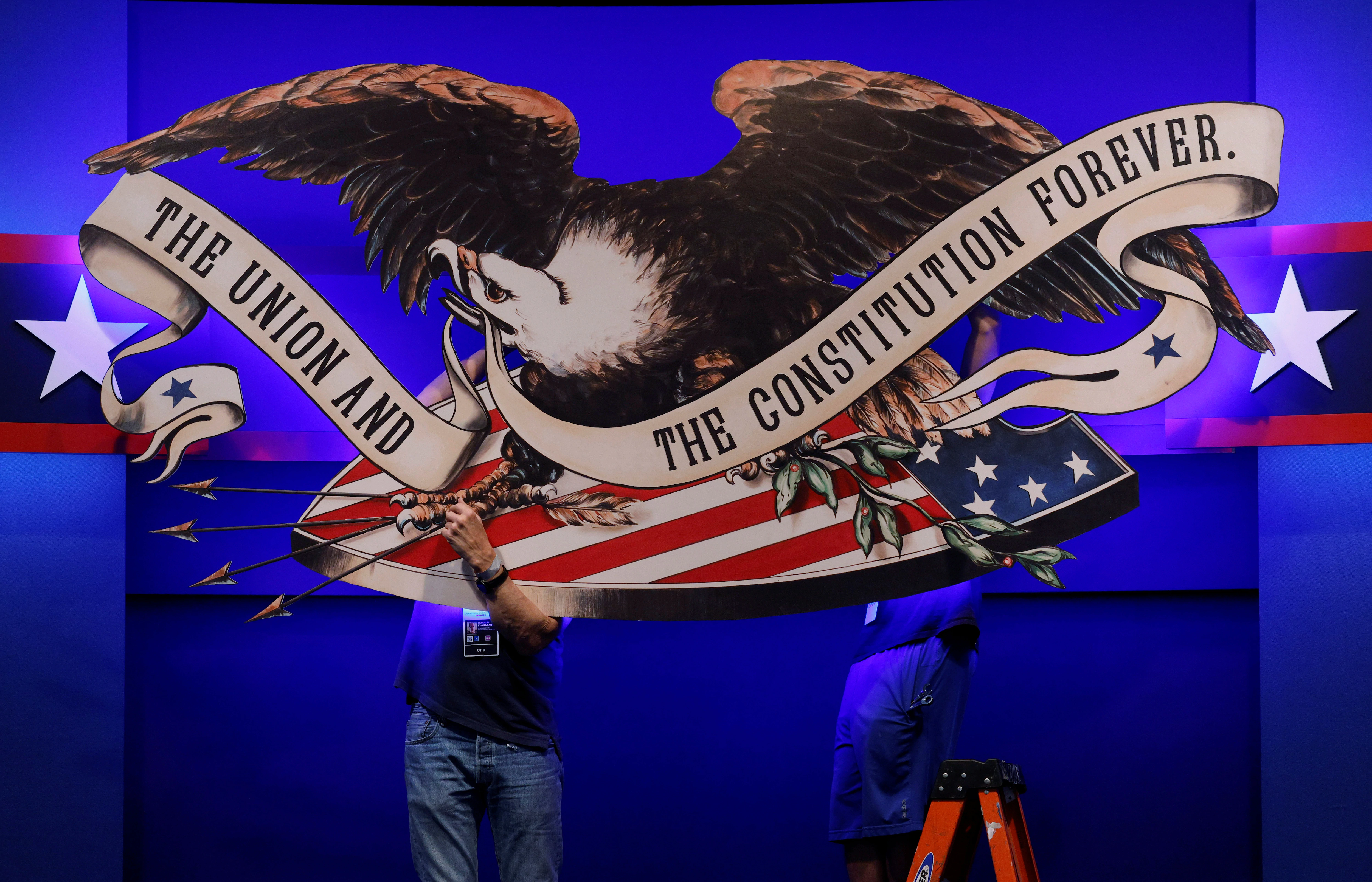 Trump, Biden Face Off in Tuesday Night Debate | Voice of America