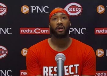 Bauer will start first game of playoffs