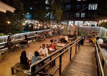 Bookstore The Wild Detectives’ Sets a COVID-Safe Example With Outdoors Music Series