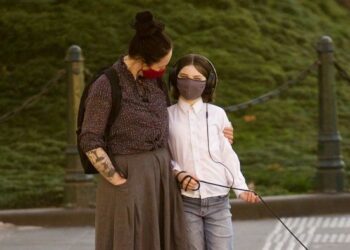 Coronavirus Australia live news: DHHS confirms warning texts about nearby COVID-19 infections are real