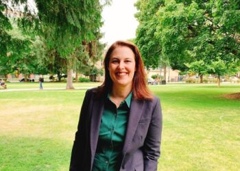 POLITICS 2020: Carolyn Long to Host 60th Town Hall in Vancouver