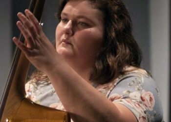 MSU Alum teaches folk music to Knott County children | Life & Arts