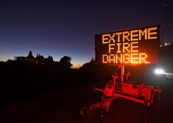 Orange County California wildfires prompt evacuation; PG&E shuts off power