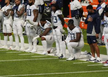 Titans’ COVID-19 outbreak now has Bills’ game in question | Football