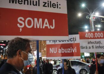 Romanian hospitality workers protest as new lockdown starts | World News