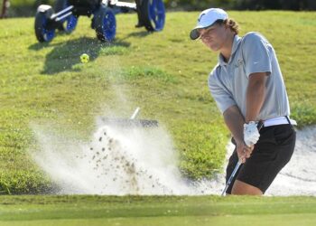 Positivity Key For Buffalo Golf Teams at District Tournament | Sports