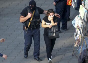 Gunman holds hostages at bank in ex-Soviet republic Georgia | World News