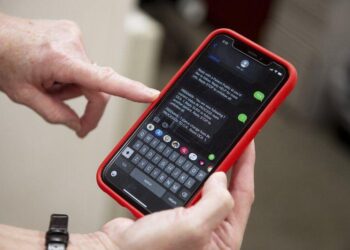 Freeman Health System embraces text messaging to ease anxiety | Local News