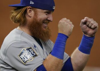 Rays stack lineup with righties against Urías in Game 4 | Sports