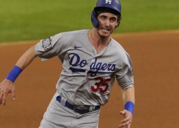 The Latest: Rays take first lead on Lowe 3-run shot | Sports