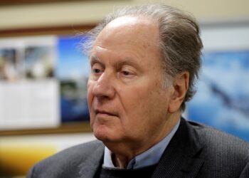 Seattle Kraken majority owner gives $339,000 in political contributions