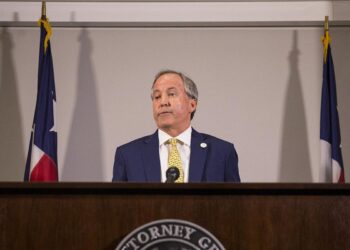 Texas AG named in federal investigation request