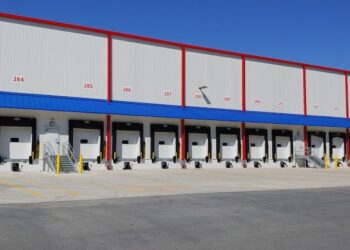 Ahold Delhaize USA readies facilities for self-distribution in 2021