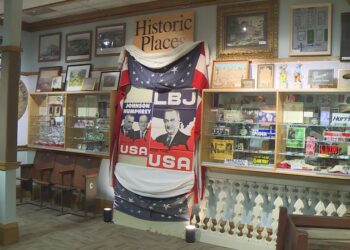 Exhibit captures more than 100 years of political history