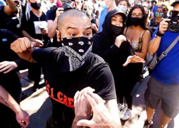 Conservatives Staging Free Speech Rally Attacked by Critics | archive , usa , general news