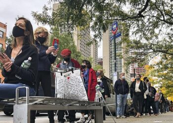 In-person Early Voting Begins Across New York | archive , usa , general news