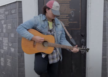 Music video about life in Sylvan Lake goes viral