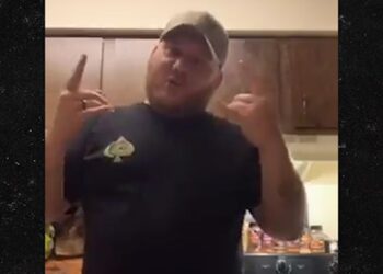 Trump Supporter Who Threatened War if Biden Wins Gets FBI Attention