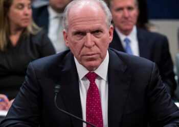 Ex-CIA director fears what Trump will do if voted out