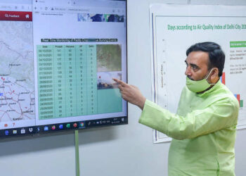Latest News Live: Delhi gets ‘green war room’ to monitor pollution levels this winter