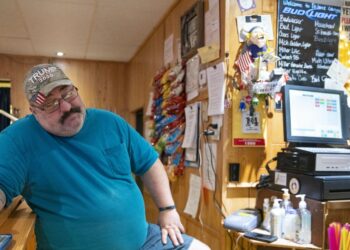 Despite spotlight, Iron Range town still waiting for spark