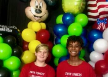 Best buds won’t let families’ opposing political views interfere with friendship or business