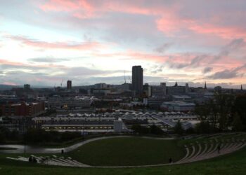 Socioeconomic Factors Drive COVID Risks for Minorities: UK Government Report | World News