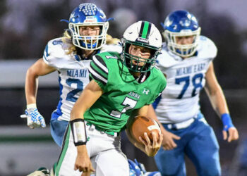 Football: Anna crushes Miami East 40-6 in playoff opener