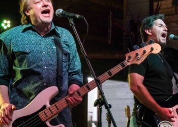 5 places to see live music, holiday concerts in The Woodlands in November and December