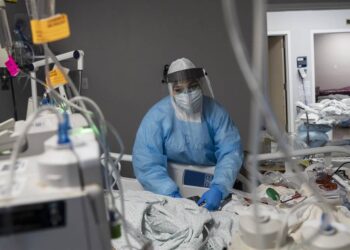 Covid-19 death toll could double this winter to World War 2 levels